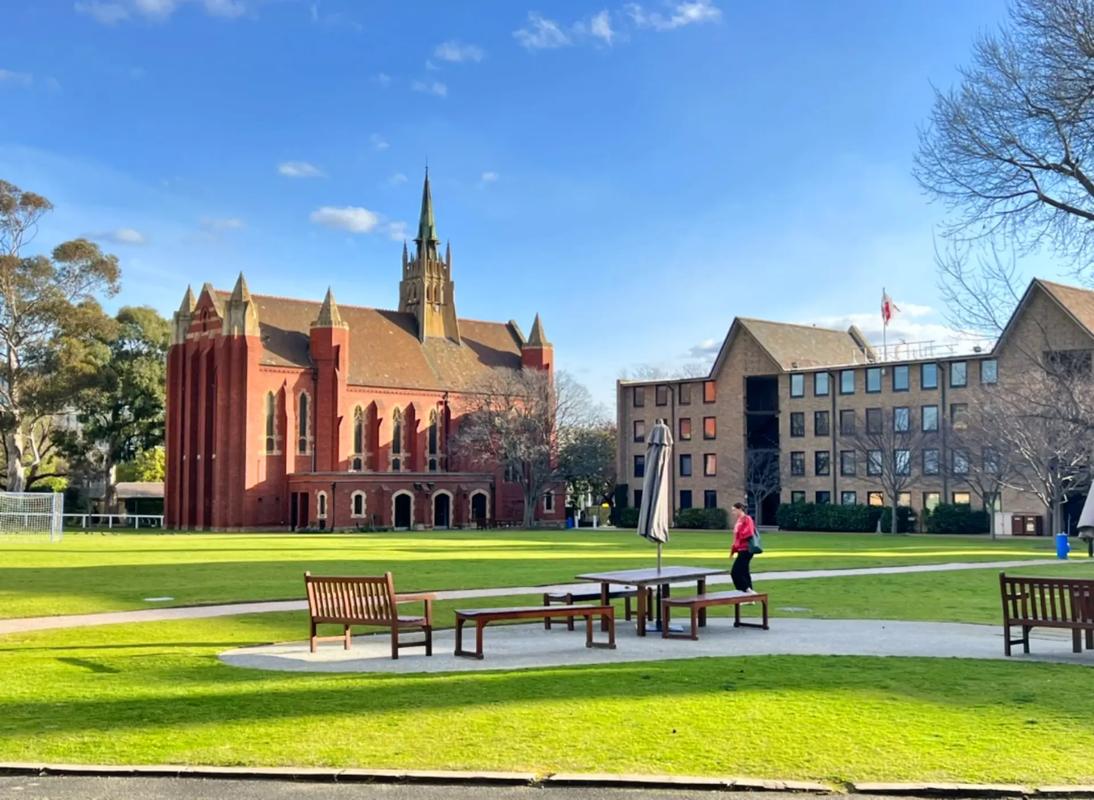 埃克塞特大学(Exeter)毕业证书
